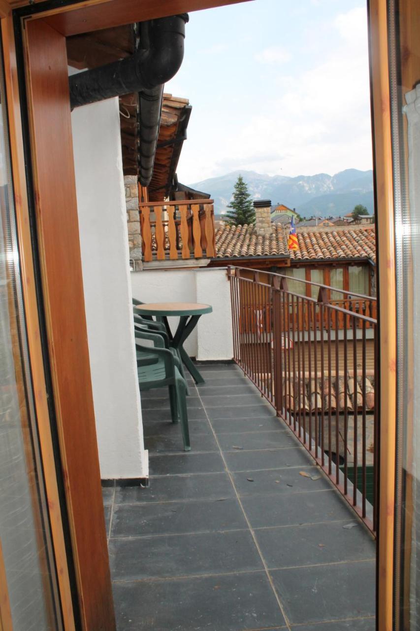 Cal Duran Apartment Bellver De Cerdanya Exterior photo