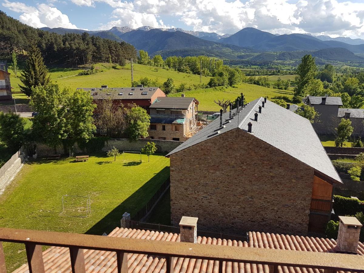 Cal Duran Apartment Bellver De Cerdanya Exterior photo